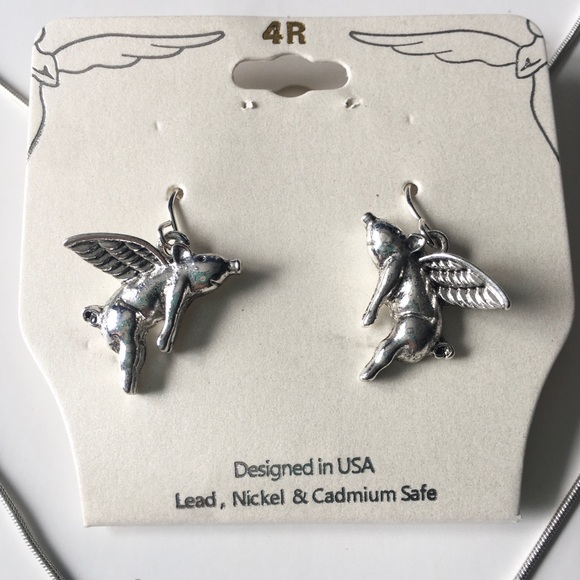 Silver When Pigs Fly Necklace and Earring Set - Picture 4 of 5